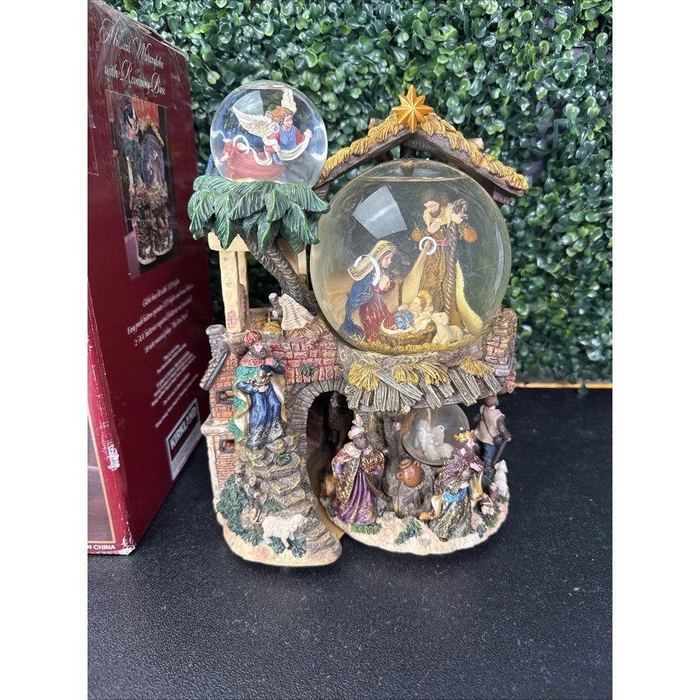 Vtg Kirkland Signature Nativity 3 Water Globe Musical Revolving Base 460457